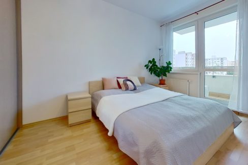 20223-Mierova-Bedroom